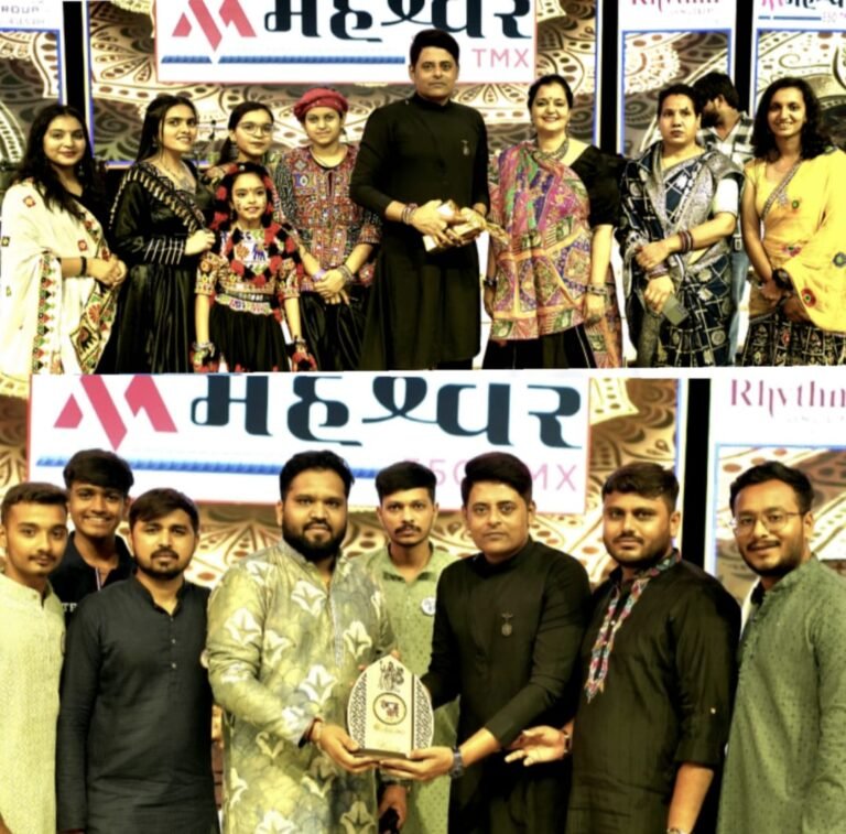 Hunter Hunted Hearts – Neel Siwal At Ahmedabad’s Rang Sheri Garba