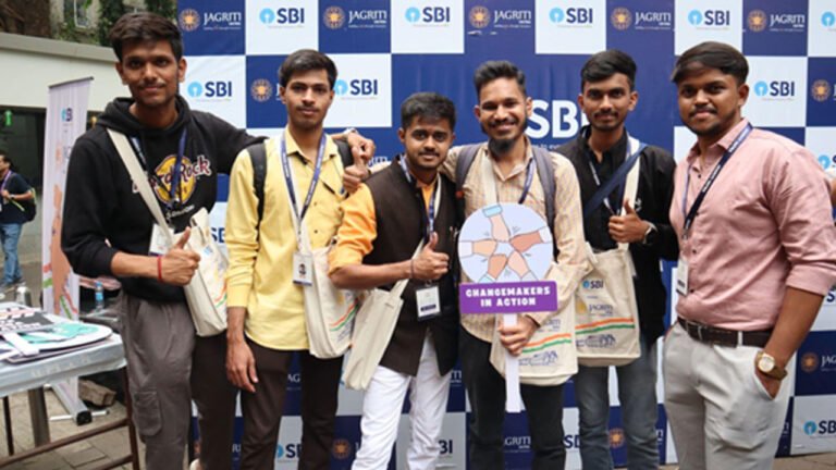 A unique 15-day train journey Jagriti Yatra 2024 commences from Mumbai